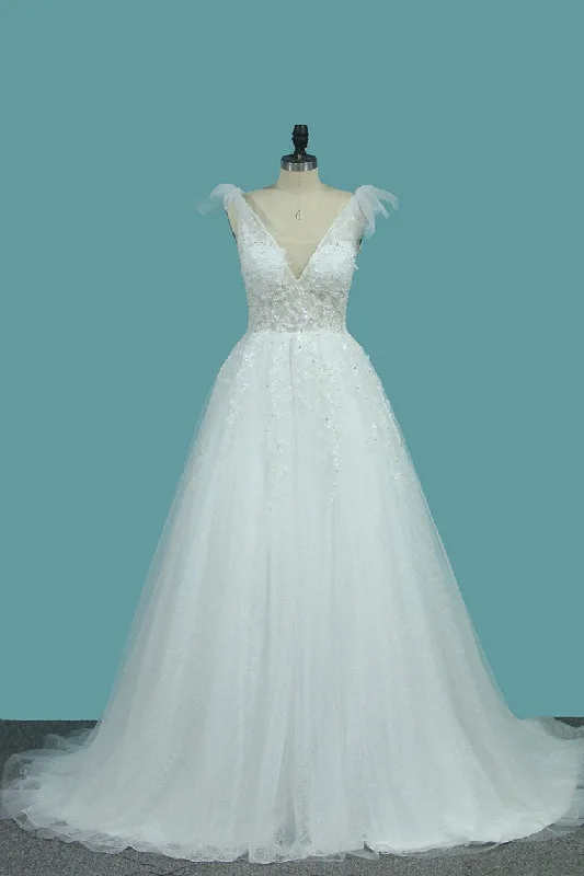 A Line Spaghetti Straps Wedding Dresses Tulle & Lace With Applique Court Train Illusion Neckline Gown