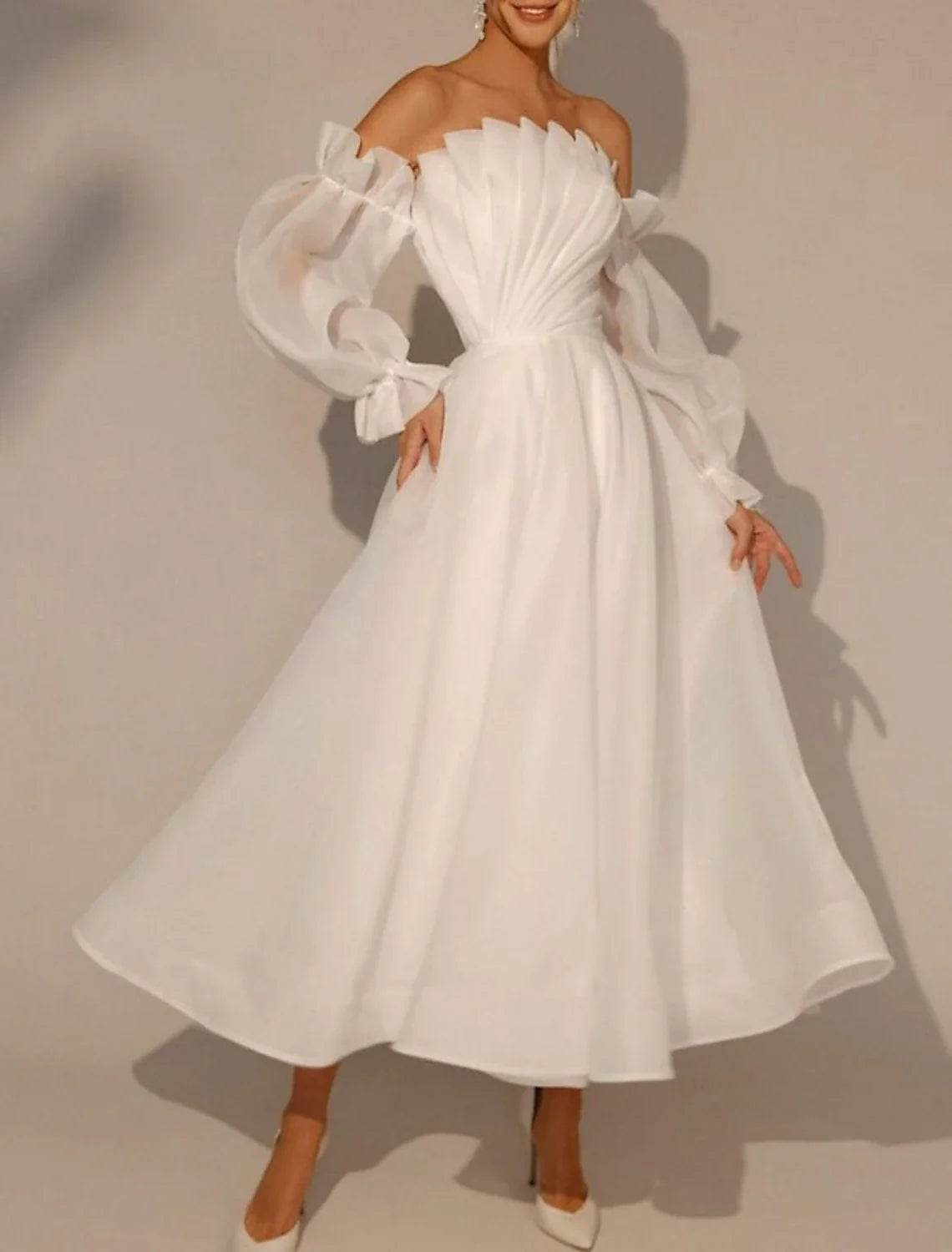 Little White Dresses Wedding Dresses A-Line Square Neck Long Sleeve Ankle Length Organza Bridal Gowns With Pleats Solid Color Modern Lace Gown