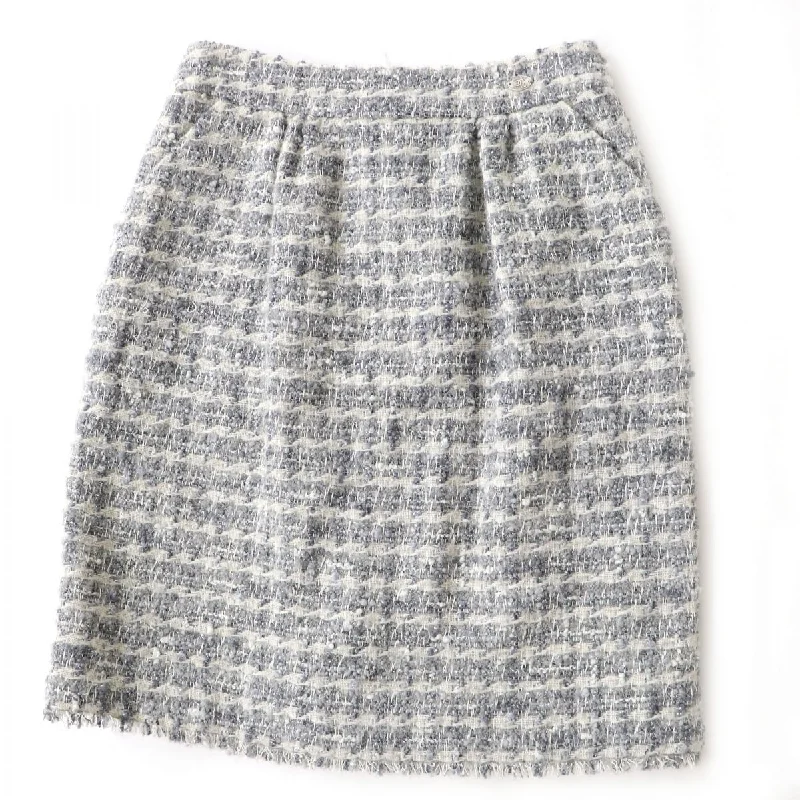 Chanel Tweed Tight Skirt with COCO Mark Plate Velvet unclassified skirts